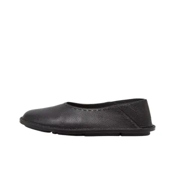 FENDI Slip On Flat Slippers