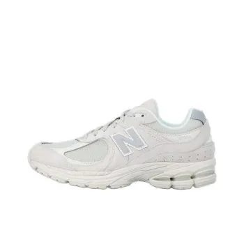 New Balance 2002R Light Gray