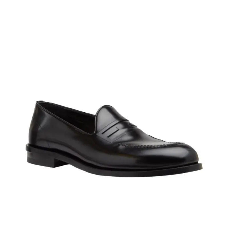 FENDI Baguette 2025 Spring And Summer Collection Loafers Men's Black-2