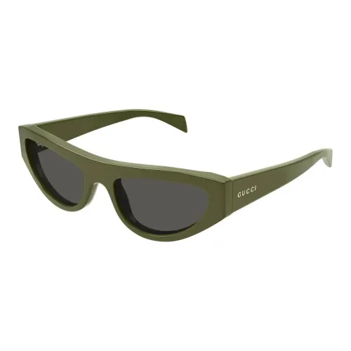 GUCCI Cat Eye Frame Sunglasses