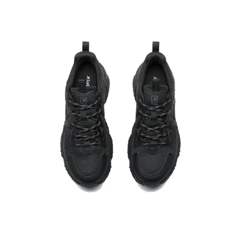 XTEP Nomadic Abrasion-Resistant Slip-Resistant Low-Top Casual Shoes Men's Black-3