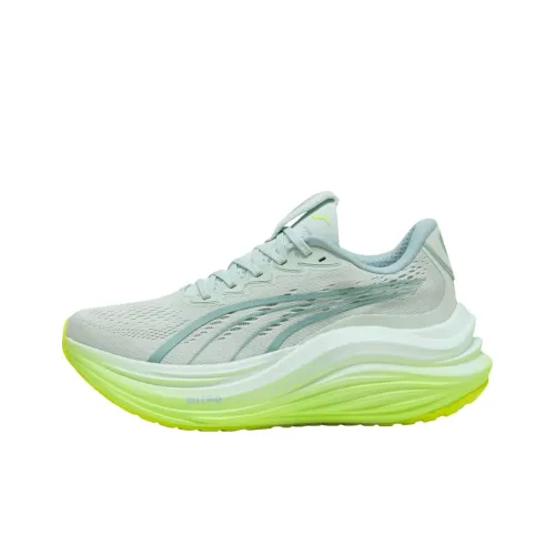 PUMA MagMax NITRO™ Cushioning Low-Top Running Shoes Women's Green