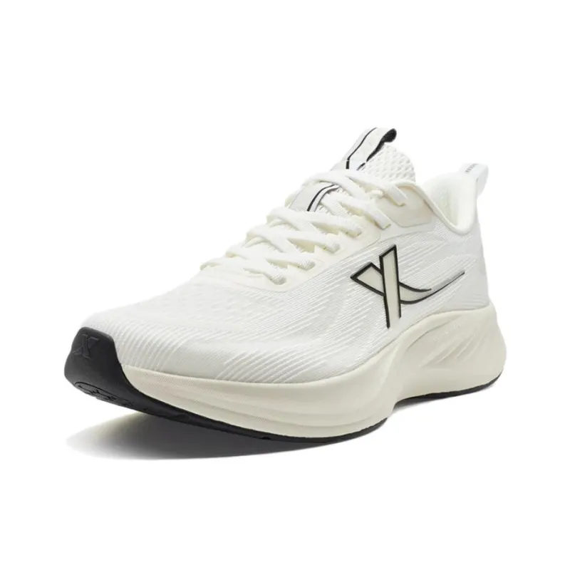 XTEP Light Wing 3.0 Slip-Resistant Cushioning Breathable Low-Top Casual Running Shoes Men's Beige-1