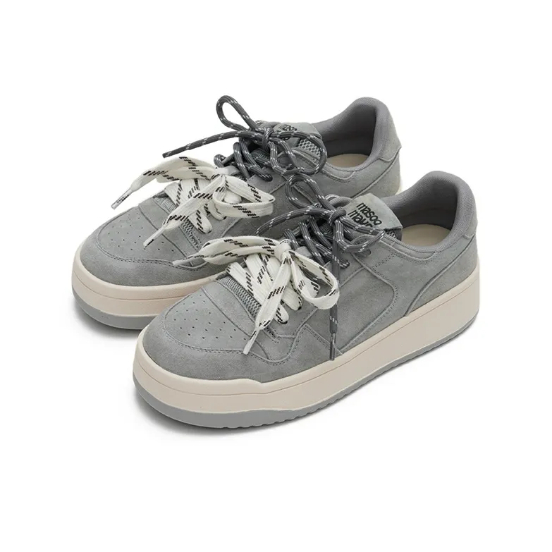 MASOOMAKE Lightweight Low Top Skateboard Shoes Women's-22