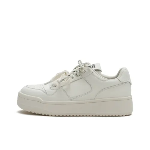 MASOOMAKE Lightweight Low Top Skateboard Shoes Women's