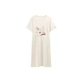 White 653