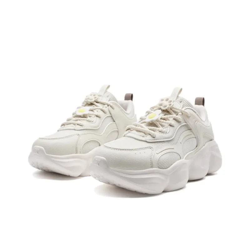 XTEP Anti-Slip And Wear-Resistant Coverage Low-Top Casual Shoes Women's White Sand Gray-2
