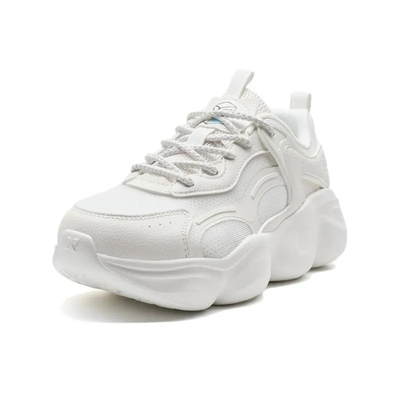 XTEP Cushioned Slip-Resistant Abrasion-Resistant Low-Top Casual Shoes Women's Sail White-1