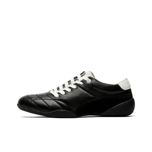 Fire Flying Fish Anti Slip Wear Resistant Low Top Casual Shoes Unisex Black