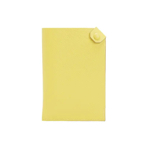 HERMES Tarmac Epsom Leather Passport Holder Small Size Unisex 9R Lime Lemon