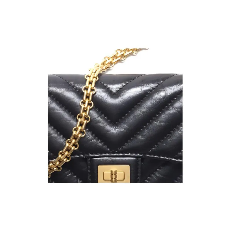 CHANEL 2.55 Belt Bag Black-2