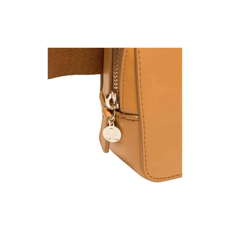 Lululemon Everywhere Leather One Shoulder Crossbody Fanny Pack Men's Chestnut Brown-4