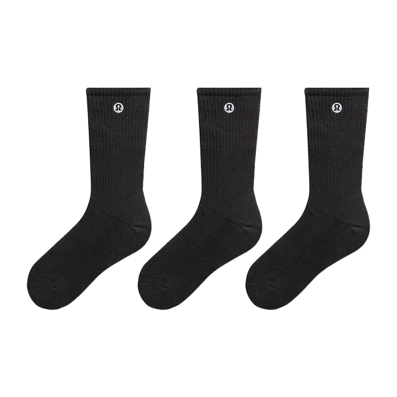 Lululemon Daily Essential Mid-Calf Socks Unisex 3 Pack-0