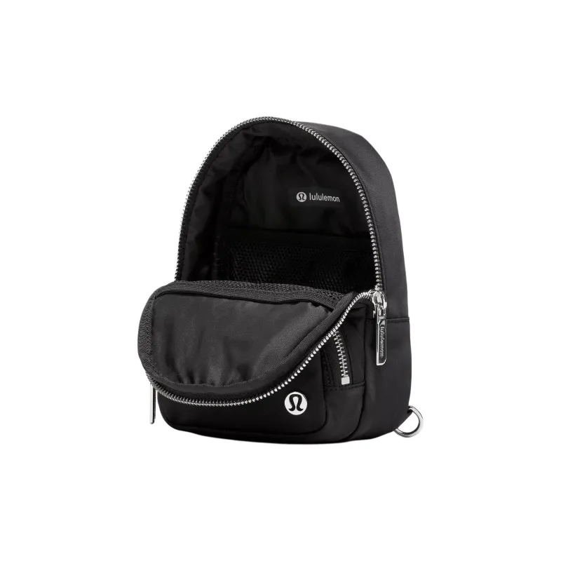 Lululemon Everywhere Recycled Polyester Sling Bag Unisex Black-2