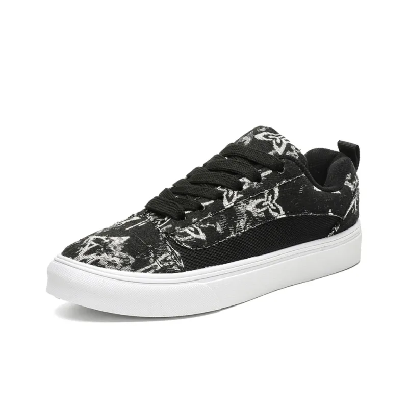 ROBINHOOD Coverage Anti Slip And Wear Resistant Lightweight Low Top Skateboard Shoes Unisex-1