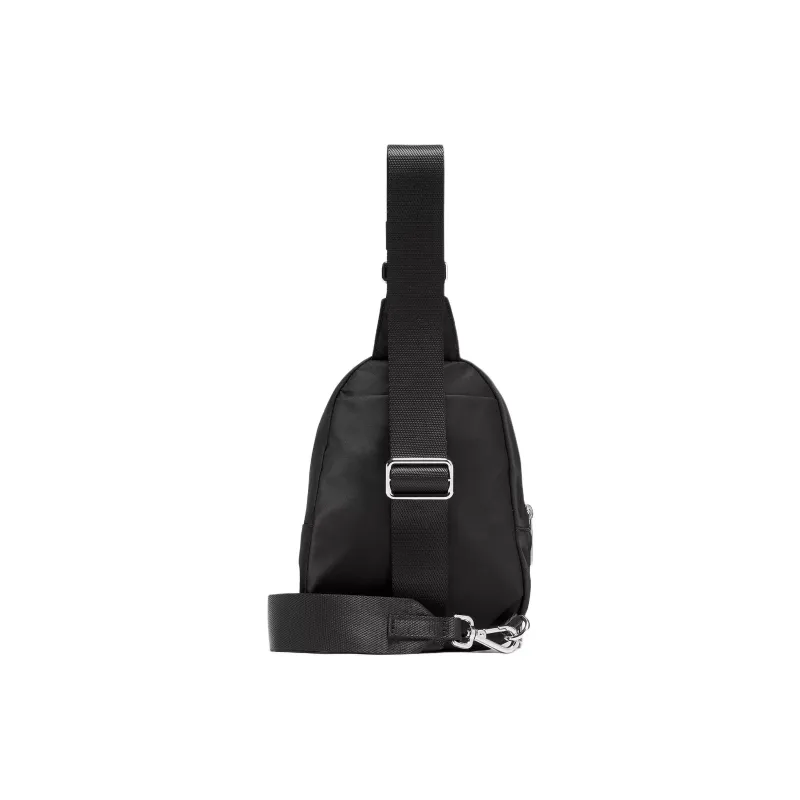 Lululemon Everywhere Recycled Polyester Sling Bag Unisex Black-1