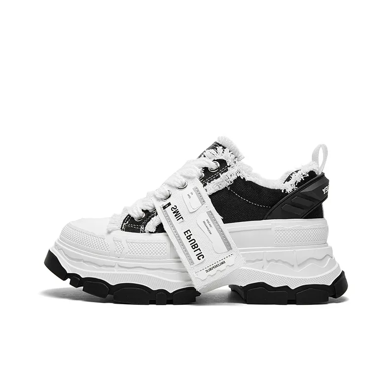 CHERYKALLY Wear-Resistant Breathable Lightweight Height Increasing Low-Top Casual Shoes Women's Raven Black-0