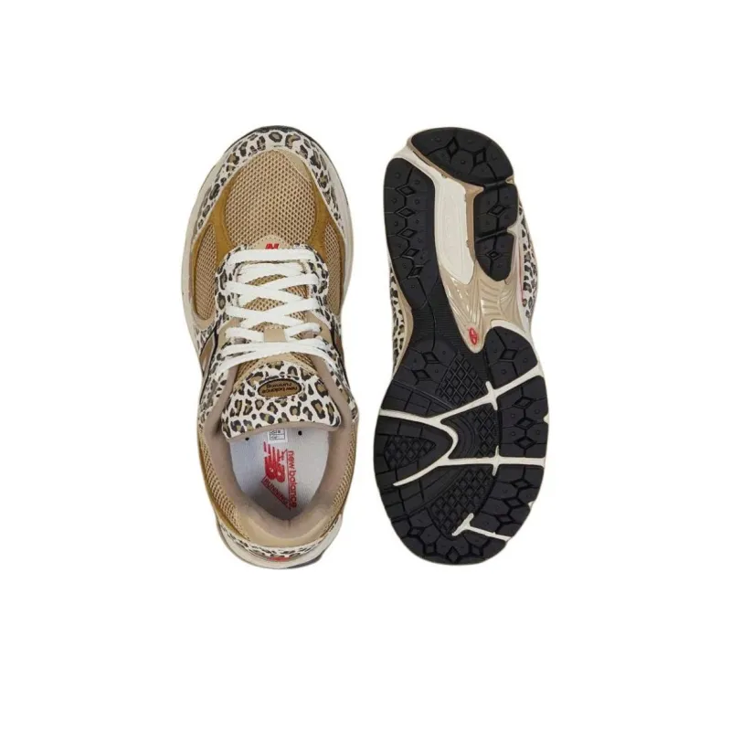 New Balance 2002R Cheetah Courir Exclusive Women's-3