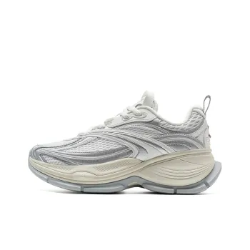 XTEP Basque 2 Wear Resistant Lightweight Height Increasing Low Top Casual Shoes Women's Sail White Silver