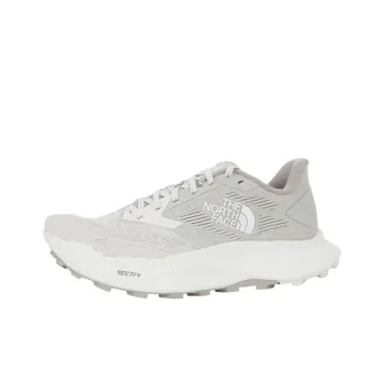 THE NORTH FACE Slip Resistant Low Top Trail Running Running Shoes Men's Gray