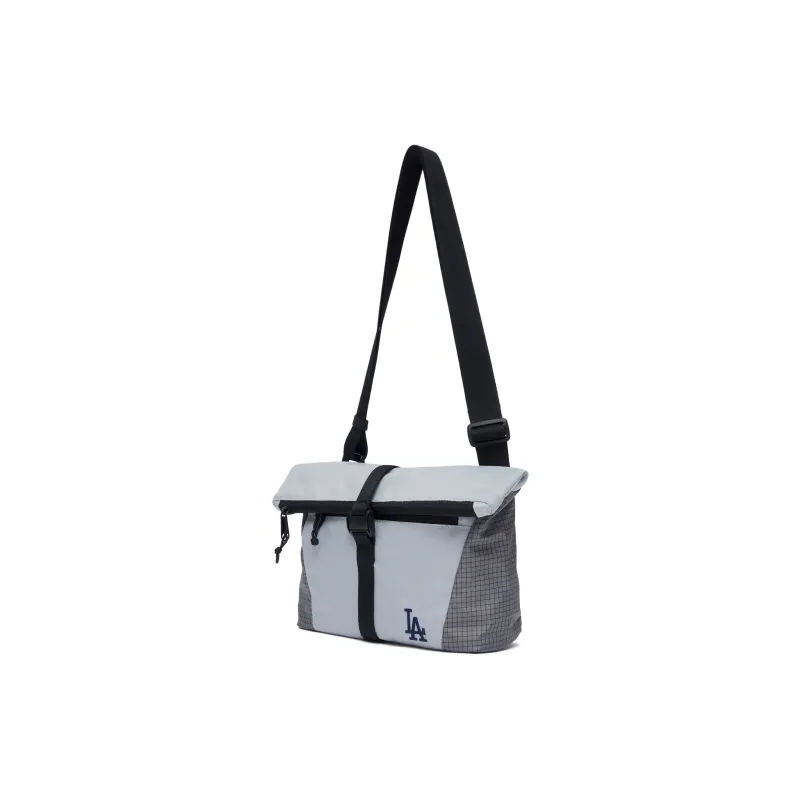 MLB New York Yankees - Shoulder Bag Hobo Bag Messenger Crossbody Bag Zip Closure Unisex Black/Light Gray-7