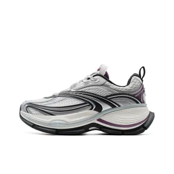 XTEP Basque 2 Wear Resistant Lightweight Height Increasing Low Top Casual Shoes Women's White Silver Black