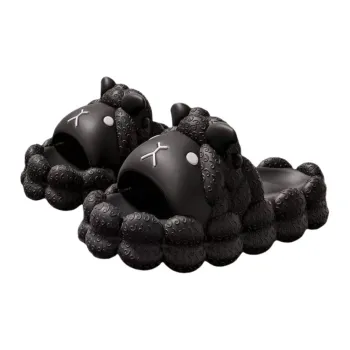 Yunpo Slippers / Home Slippers