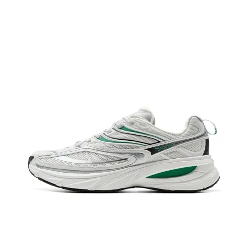 XTEP Small Basque 2nd Generation Casual Shoes Men Low Top Canvas White/Black/Pine Green