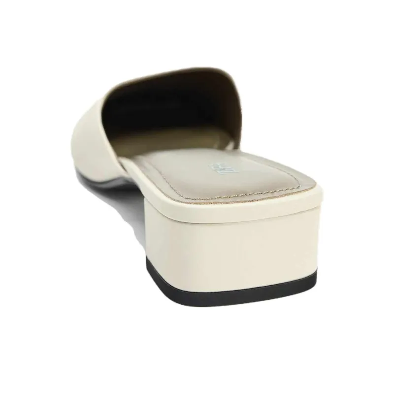 ZARA Slip Resistant Closed Toe Slippers Women's White-4