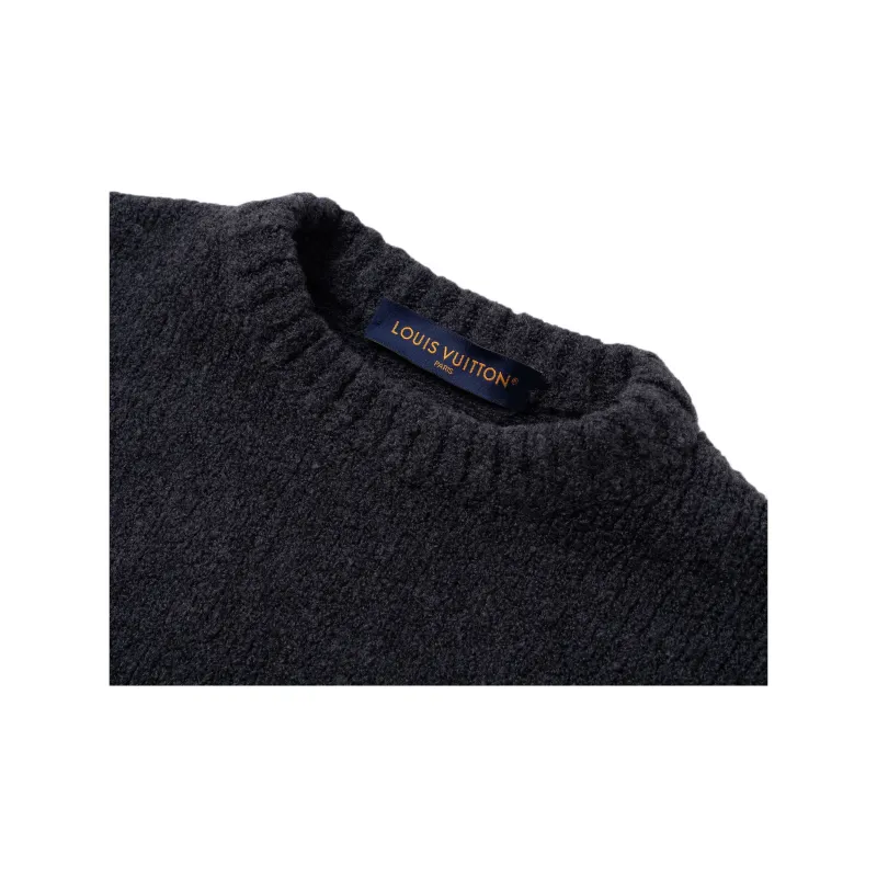 LOUIS VUITTON Chunky Wool Blend Pullover-7