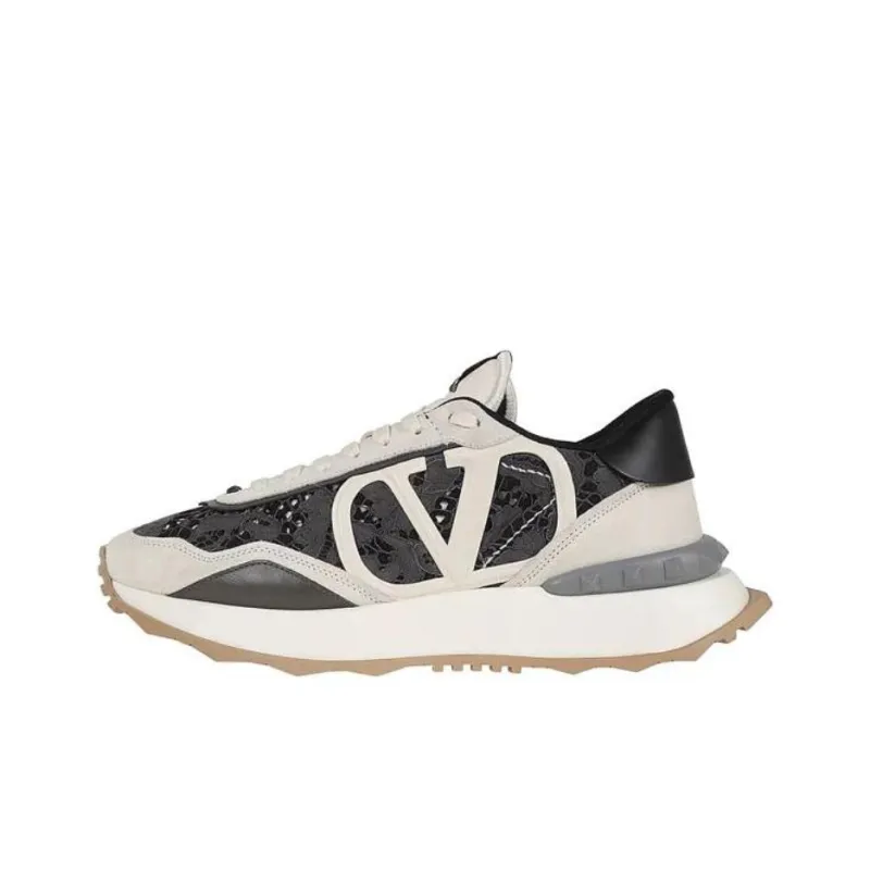 Valentino Low Top Casual Shoes Women's Black White-0