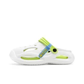 Budding Bear Clogs Men