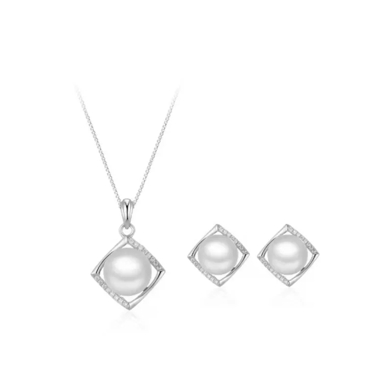 CGC Pearl Necklaces Women's-0
