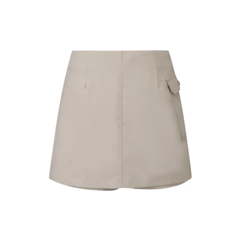 DESCENTE Casual Shorts Women's-1