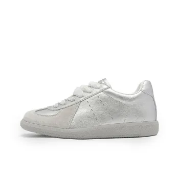 FIVE PLUS Low Top Skateboard Shoes Women's