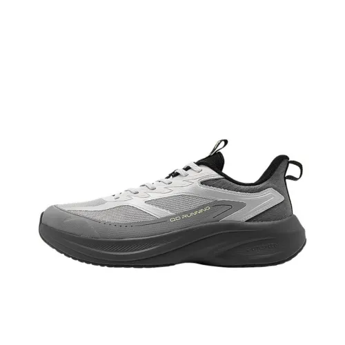 QIAODAN Cushioning Mid-profile Low Top Casual Running Shoes Men's Gray