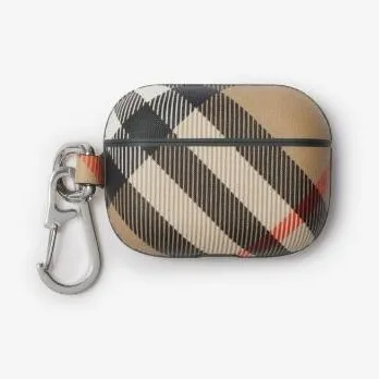 Burberry Compatibility With AirPods Pro 2 Polyurethane+Polyester+Cotton Plaid Twill Finish Headphone Cases-1