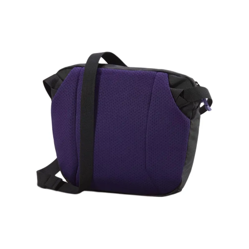 Arcteryx Mantis 2 Polyester One Shoulder Crossbody Fanny Pack Large Size Unisex Black & Purple-1