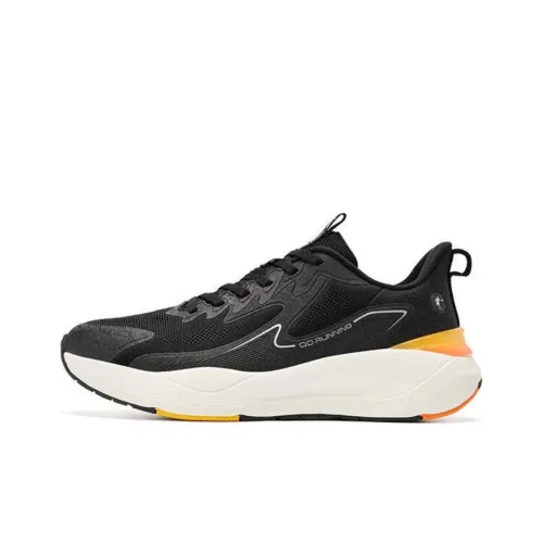QIAODAN Cushioning Mid-profile Abrasion Resistant Low Top Casual Running Shoes Men's Black Yellow