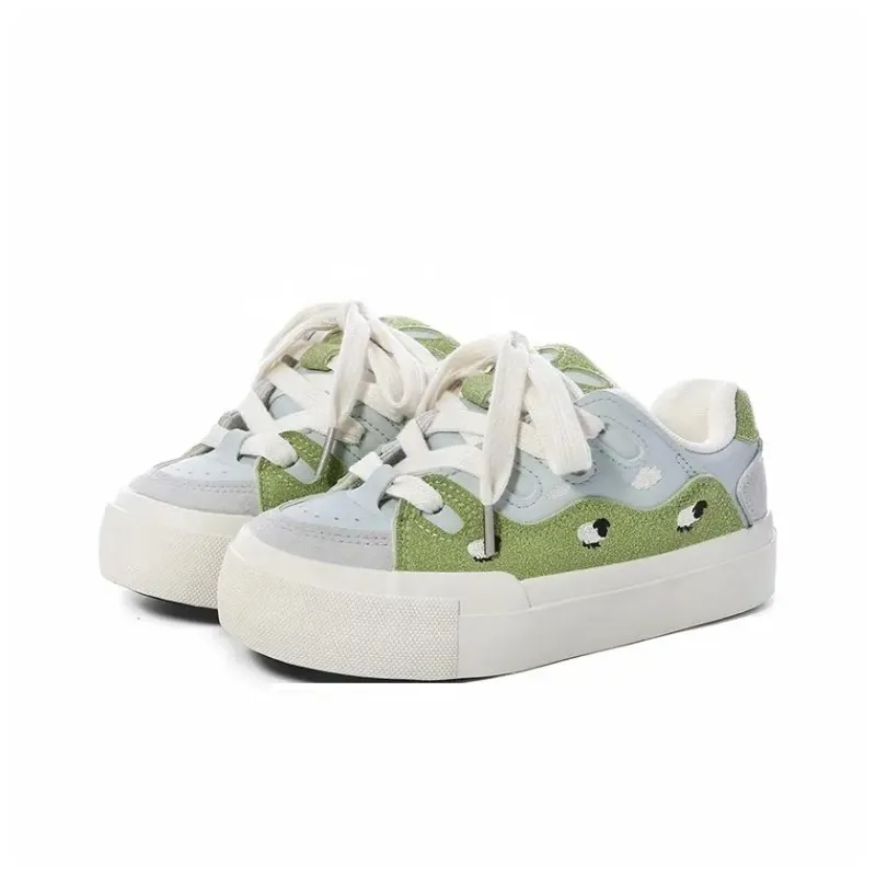 Teddy Bear Collection Coverage Slip Resistant And Abrasion Resistant Low Top Skateboard Shoes Women's Grassland Green-2