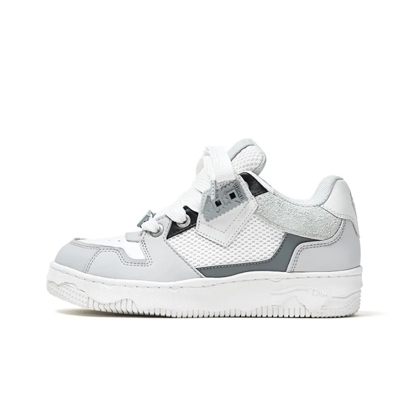 YJ x MKADC Anti-Slip And Wear-Resistant Height Increasing Low-Top Skateboard Shoes Unisex Gray-0