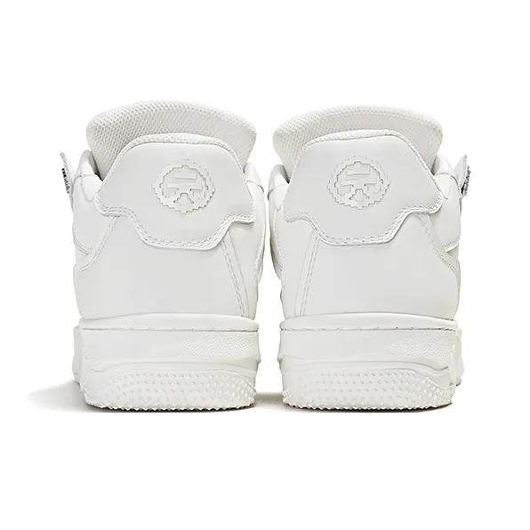 YJ x MKADC Anti-Slip And Wear-Resistant Height Increasing Low-Top Skateboard Shoes Unisex-4