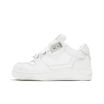 YJ x MKADC Anti Slip And Wear Resistant Height Increasing Low Top Skateboard Shoes Unisex
