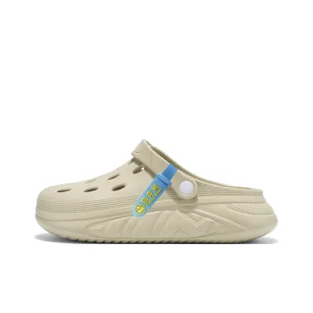 Budding Bear Clogs Men