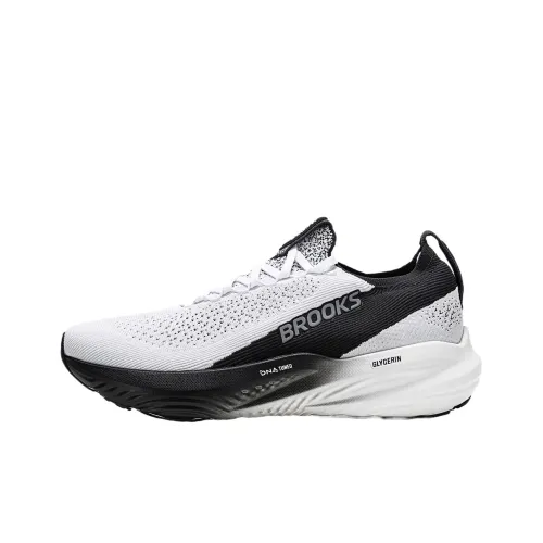 zapatillas de running Brooks distancias cortas talla 46 negras