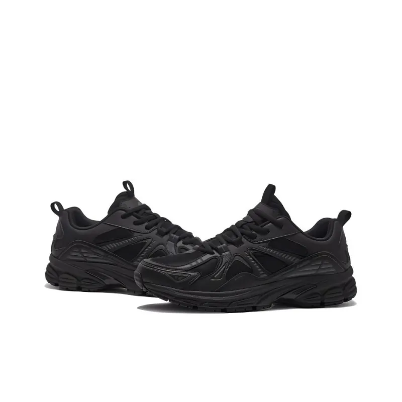 CAMEL Cushioned Slip-Resistant Thermal Low-Top Running Shoes Men's Black-1