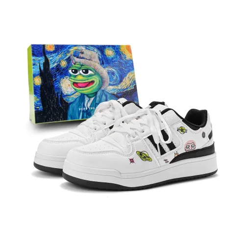 Pepe The Frog Low Top Skateboard Shoes Unisex