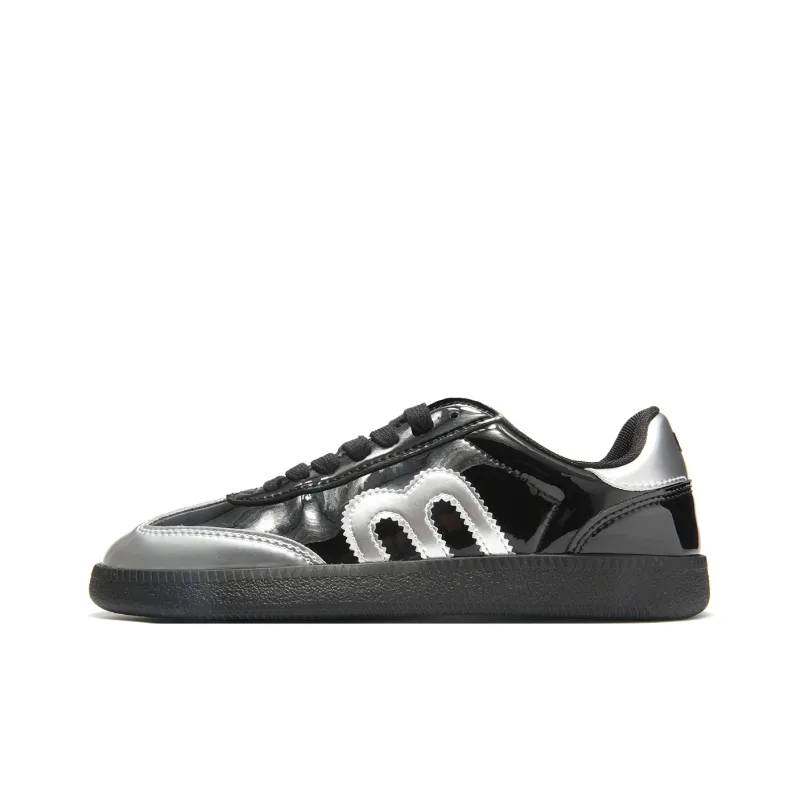 EKM Anti-Slip Wear-Resistant Low-Top Skateboard Shoes Unisex Black Silver-0