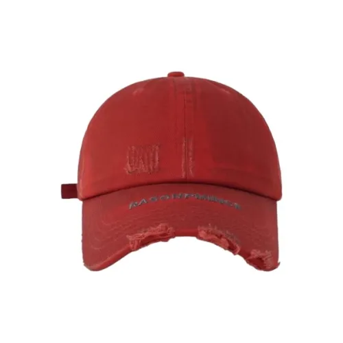 FREE RABBITⅡ Spring And Summer Korean Style Letter Embroidery Accentuates Face Baseball Caps Unisex