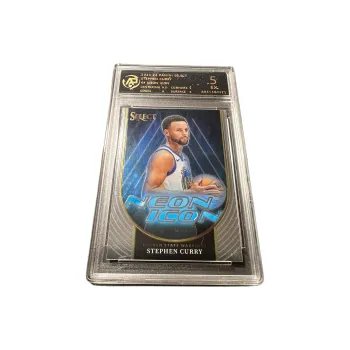 PANINI Warriors Stephen Curry Ball Holding Portrait Close Up Star Card High Score Rare Card Graded Cards 1 Pc